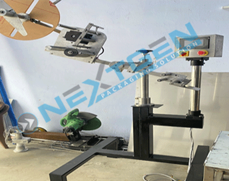 Round Bottle Sticker Labeling Machine